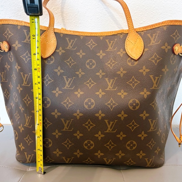 Louis Vuitton Neverful MM - Picture 4 of 5